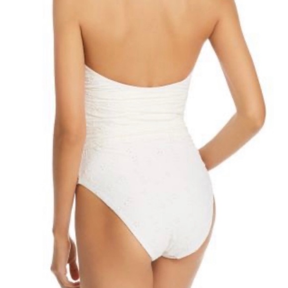 Swim - Picture 5 of 9